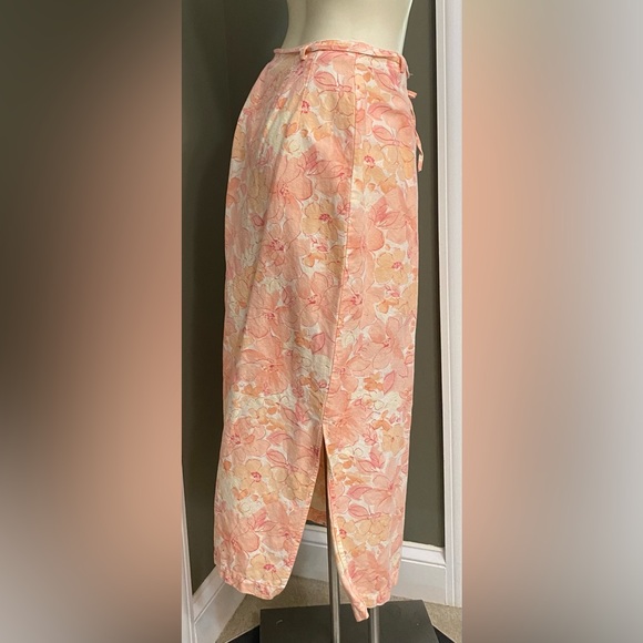 Liz Claiborne Linen Blend Wrap Skirt Suit 2 piece Peach Floral Size S/6 - Picture 6 of 16